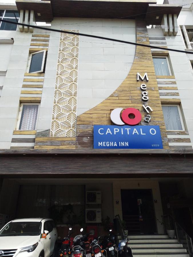 Hotel Megha Inn Lucknow Buitenkant foto